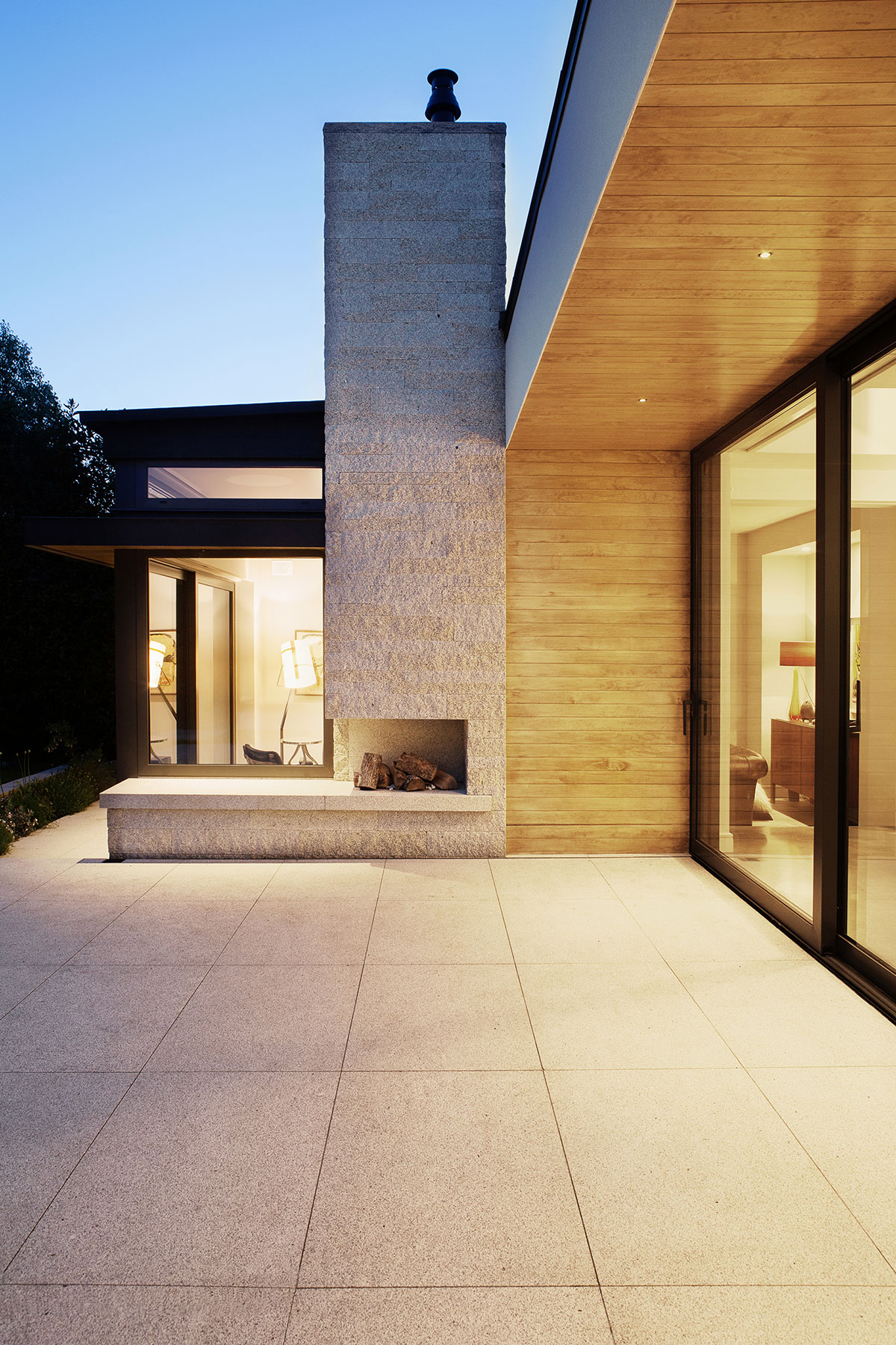 DMVF Architects Brand Photography: Exterior image by Ruth Maria Murphy
